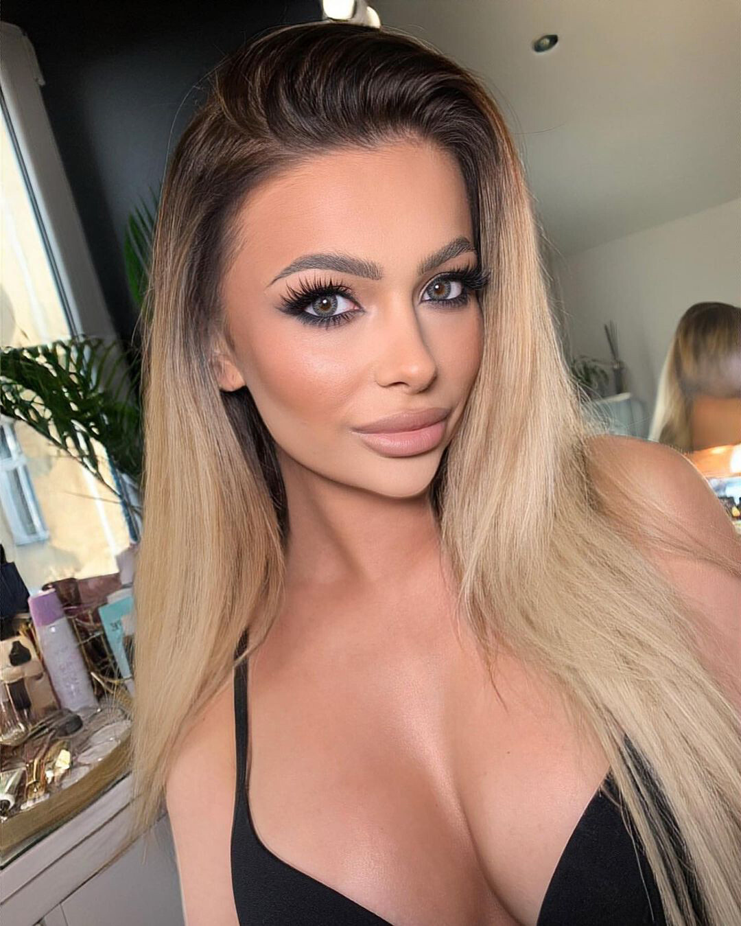 VIP эскорт Москва